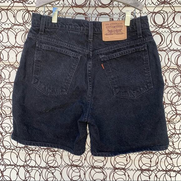 Vintage 90s Ladies Levi’s 951 relaxed fit black jean shorts Size 12 - Picture 1 of 8